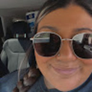 Meet your Posher, Marcela